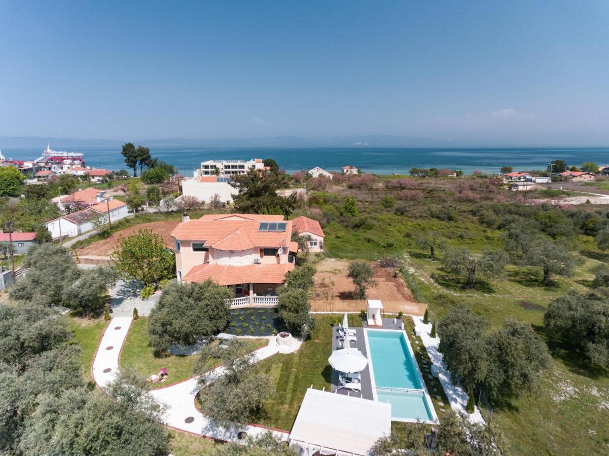 Fokas Luxury Villa Prinos  Exterior photo