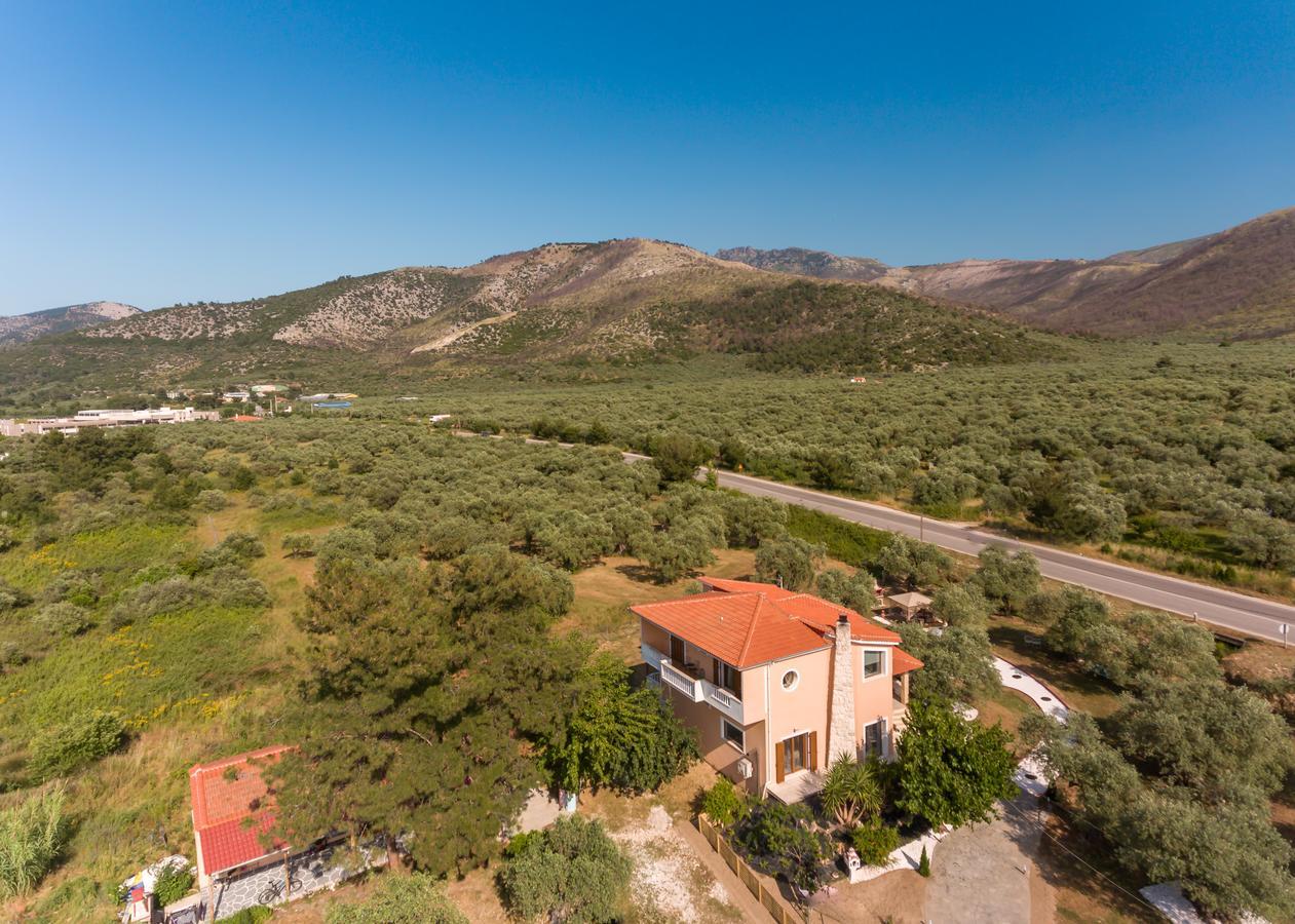 Fokas Luxury Villa Prinos  Exterior photo