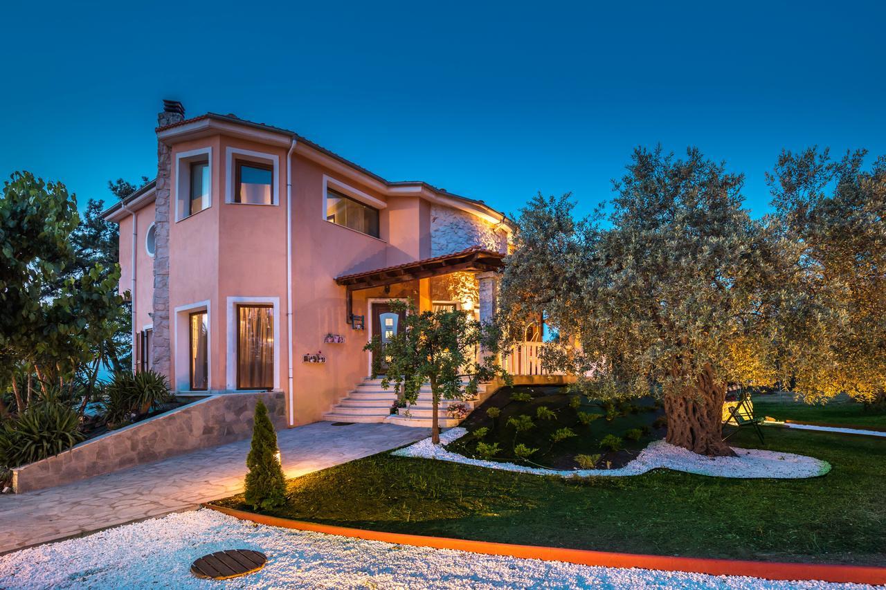 Fokas Luxury Villa Prinos  Exterior photo