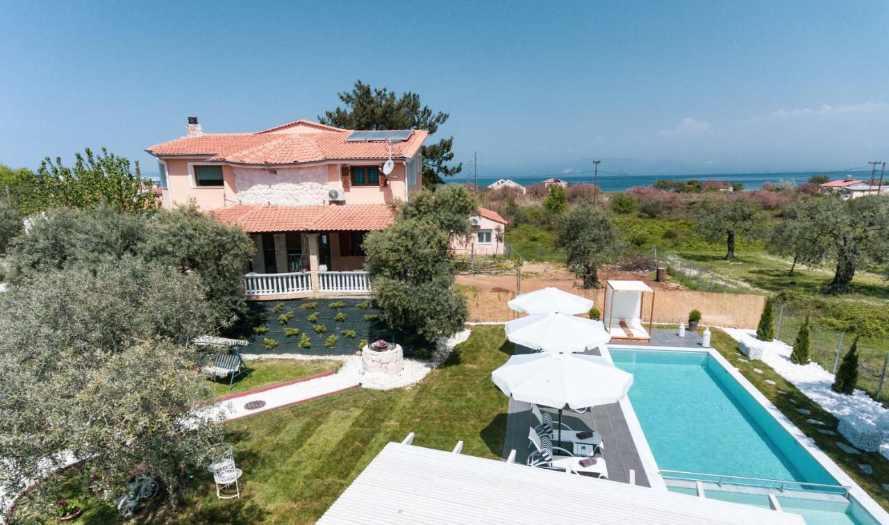 Fokas Luxury Villa Prinos  Exterior photo